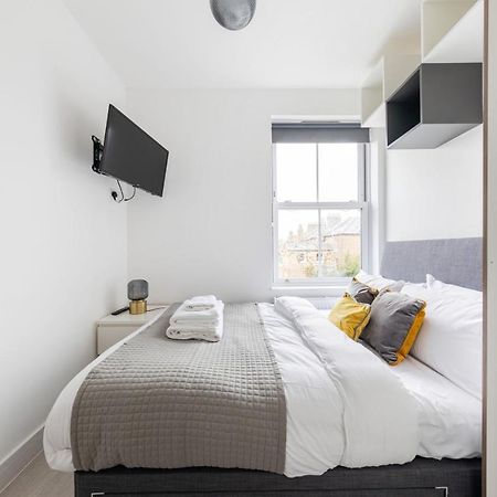 London Double Bedroom Hotel In Tufnell Park With Wifi 외부 사진