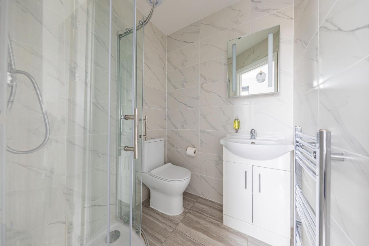 London Double Bedroom Hotel In Tufnell Park With Wifi 외부 사진