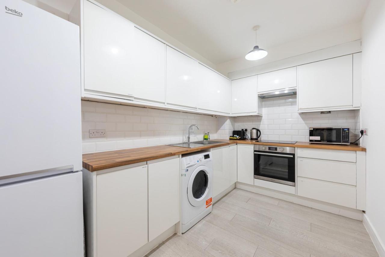 London Double Bedroom Hotel In Tufnell Park With Wifi 외부 사진